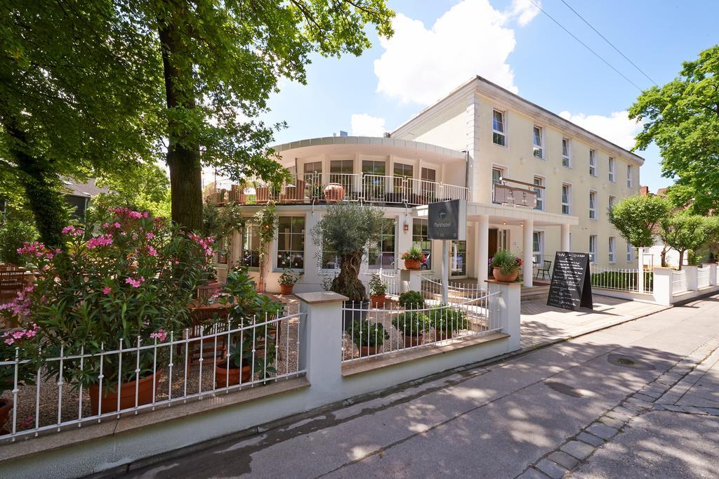 Parkhotel Obermenzing Hotel 3*